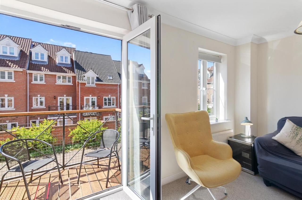 4Br Townhouse Wbalcony Free Parking Fast Wi-Fi Βίλα Νόργουιτς Εξωτερικό φωτογραφία
