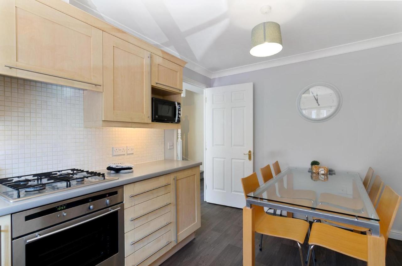 4Br Townhouse Wbalcony Free Parking Fast Wi-Fi Βίλα Νόργουιτς Εξωτερικό φωτογραφία